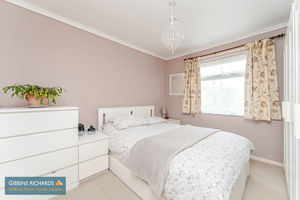 Bedroom- click for photo gallery